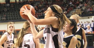 Jentry Shadle scored 10 points for the Lady Broncos at Last Friday’s game in Levelland. Enterprise Photo / Roger Estlack