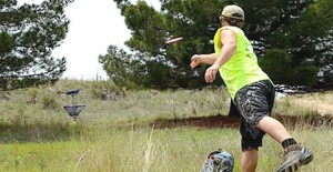 Disc golfers aim for temporary baskets during a June tournament at Greenbelt Lake’s Kincaid Park. Efforts are underway to install a permanent course this fall. Courtesy Photos / Green Belt Disc Golf Club