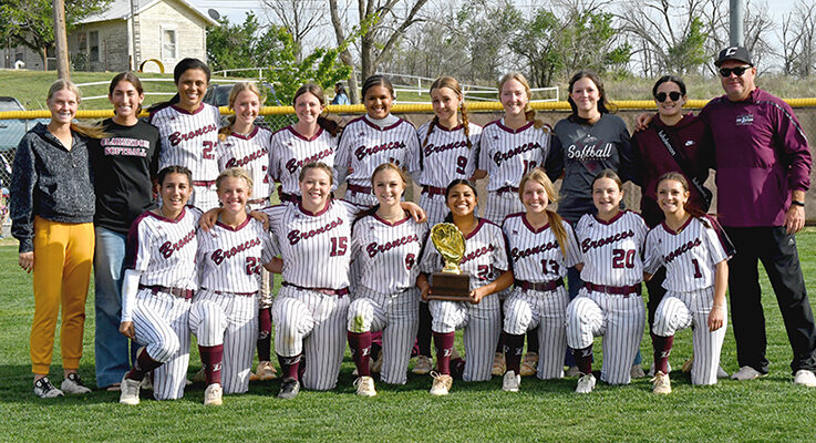 Lady Broncos win district title