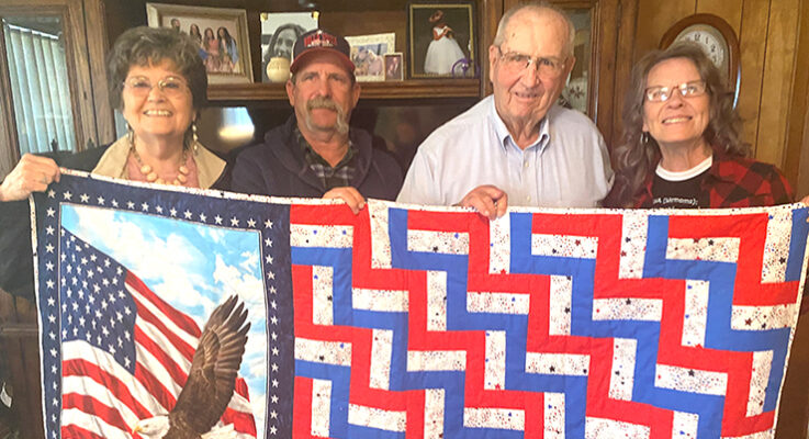 Quilt club honors veteran