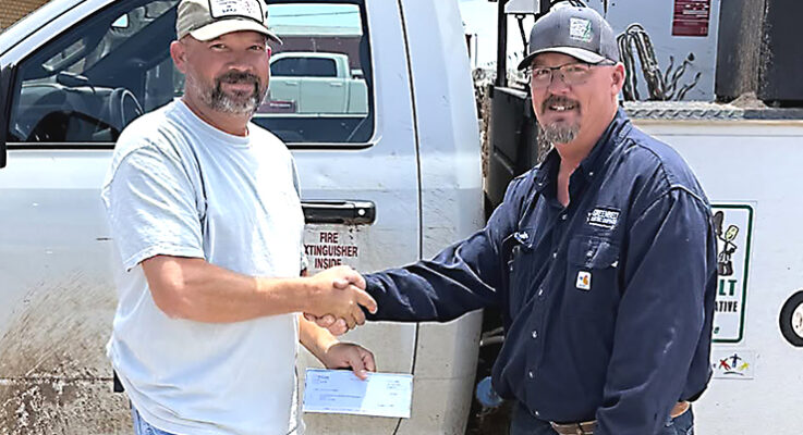 Clarendon VFD receives grant from GEC